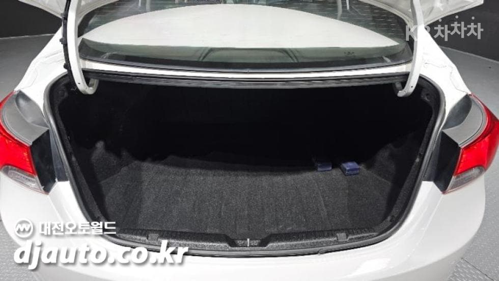 Хюндай Avante (Elantra)MDM16 GDI 에비Нов - 20