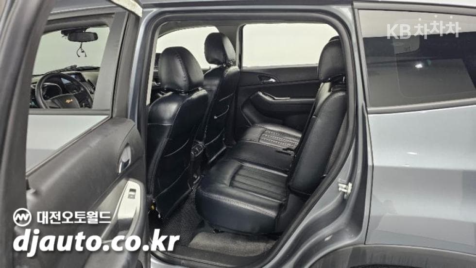 GM Korea Chevrolet OrlandoLS High-end Type - 12