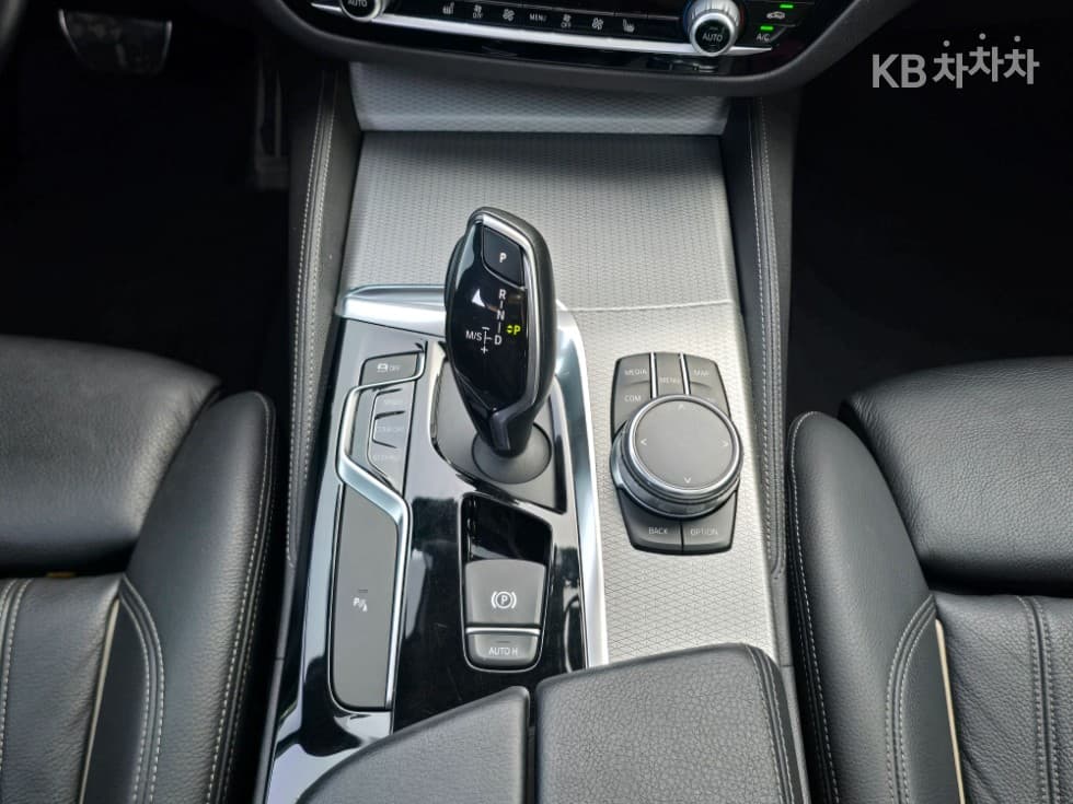 BMW 올New5 Series (G30)530i xDrive M Sport - 12