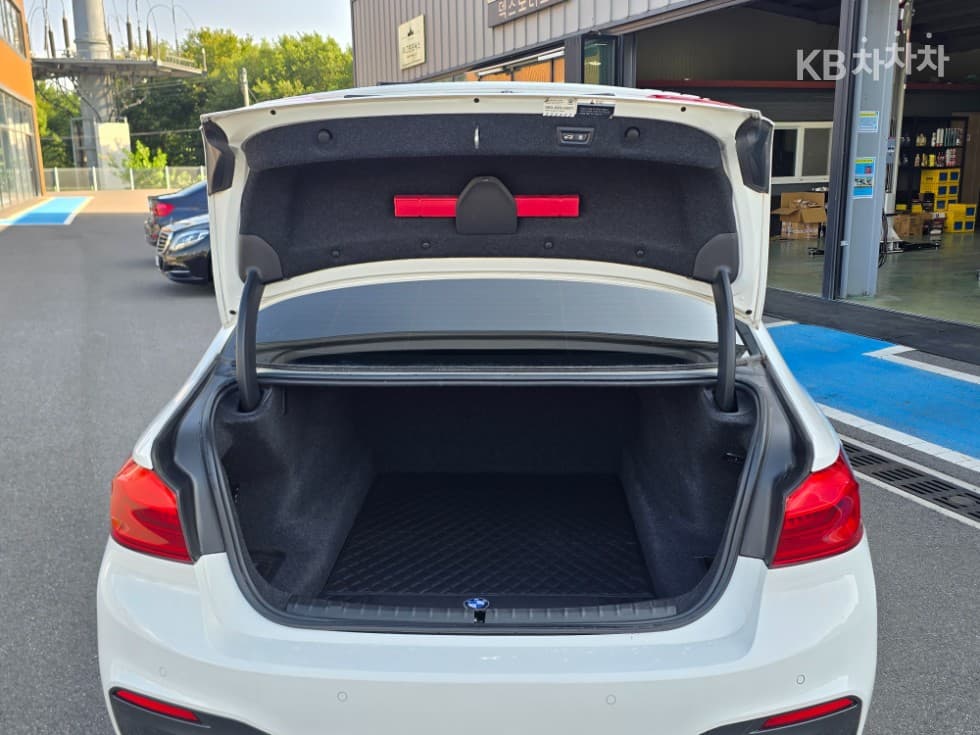BMW 올New5 Series (G30)530i xDrive M Sport - 18