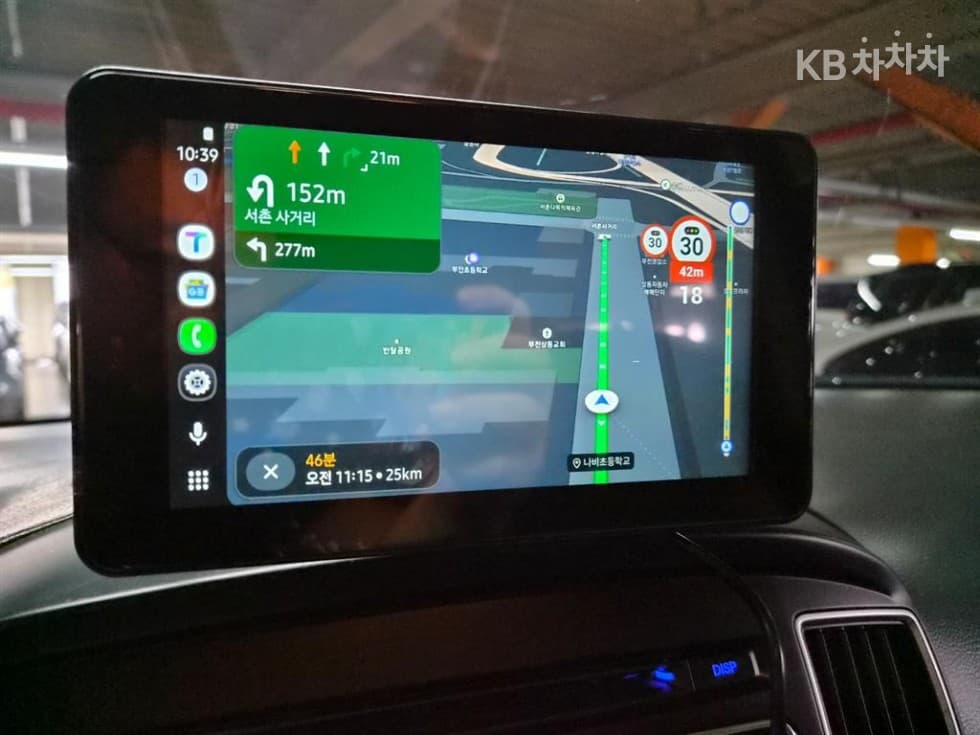 Hyundai The New (facelift) 그랜드 Star렉스어반 9-seater Premium - 10