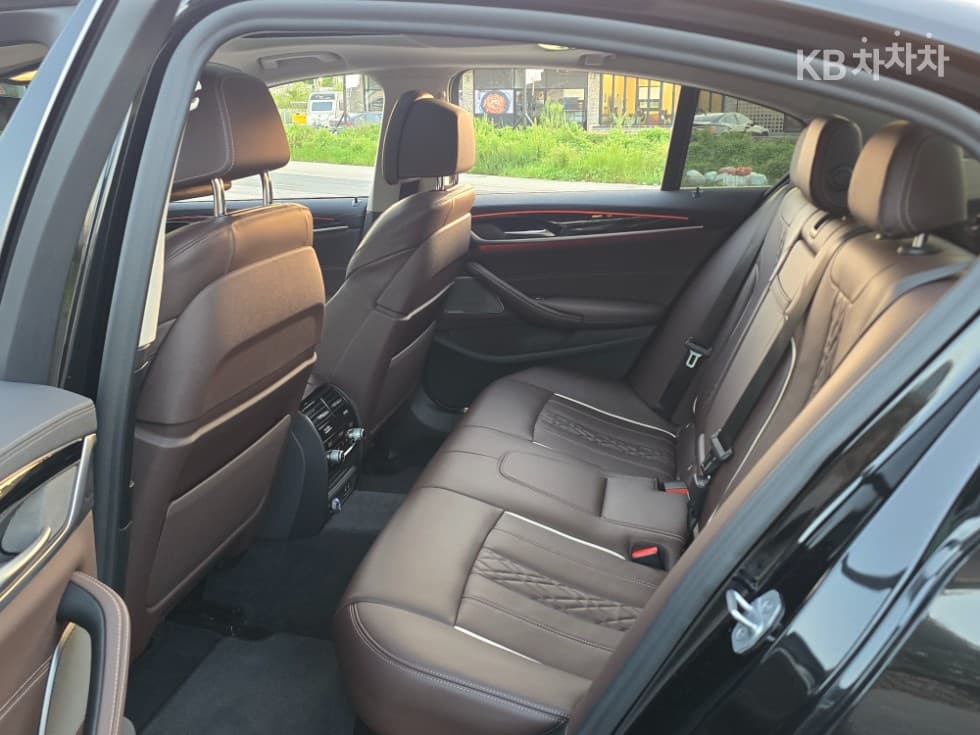 BMW 올Нов5 Серия (G30)530i Luxury - 9