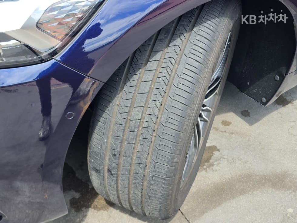 Киа The New (фейслифт) K9(Второ поколение)3.8 GDI AWD 플래티넘 - 20