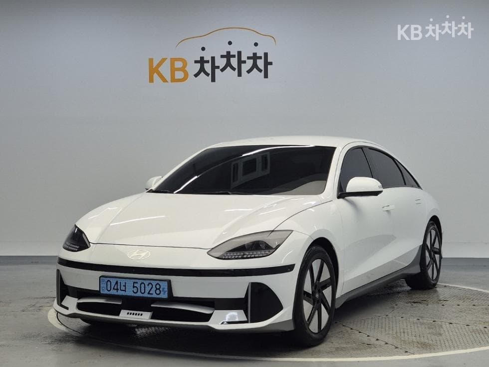 Hyundai IONIQ 6(CE) Long Range Exclusive Plus - Image 1