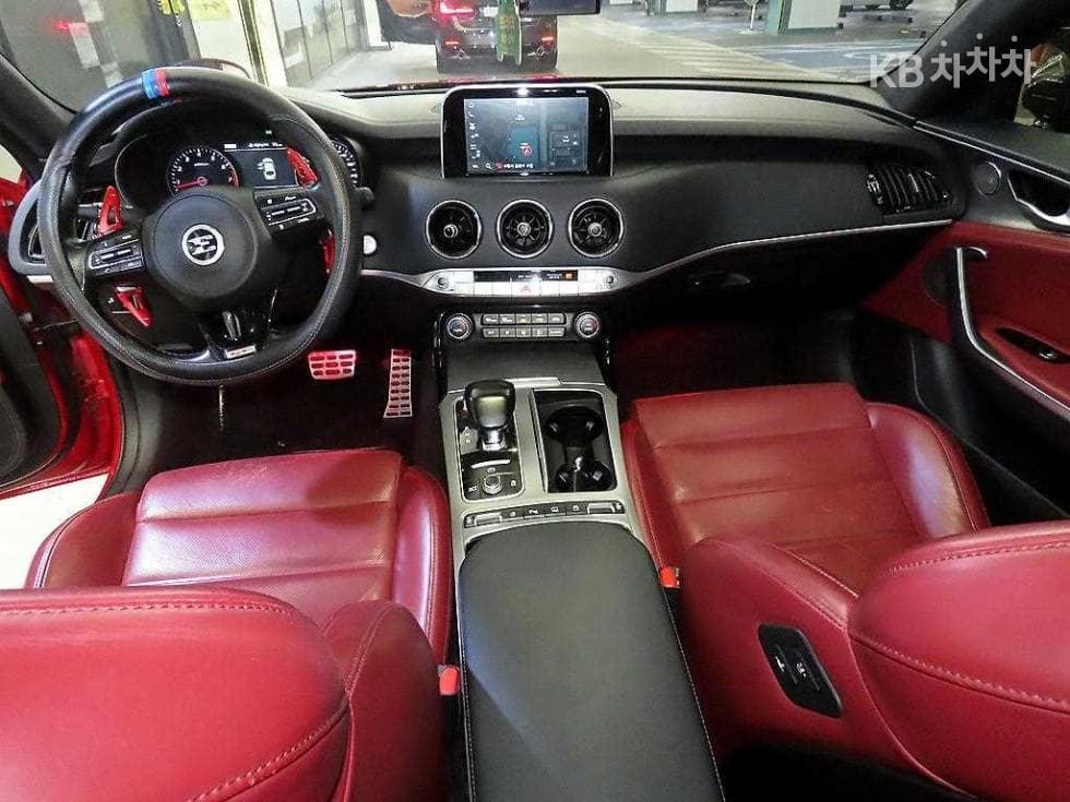 Киа Stinger3.3 Турбо 2WD GT - 10
