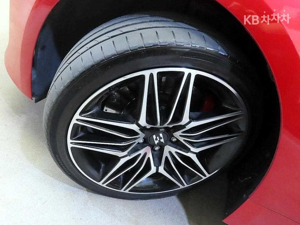 Киа Stinger3.3 Турбо 2WD GT - 20