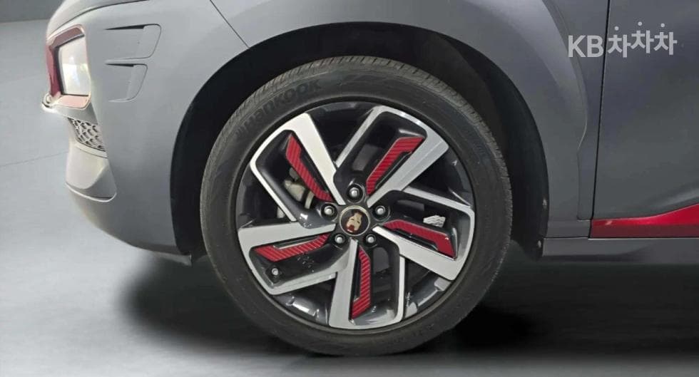 Хюндай Kona1.6 Турбо 아이언맨 에디션 - 5