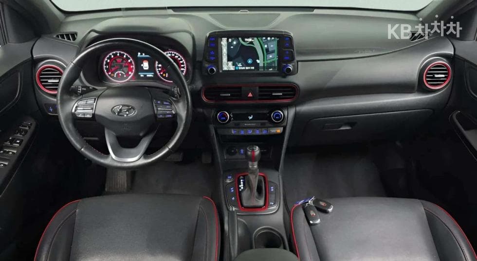 Хюндай Kona1.6 Турбо 아이언맨 에디션 - 7