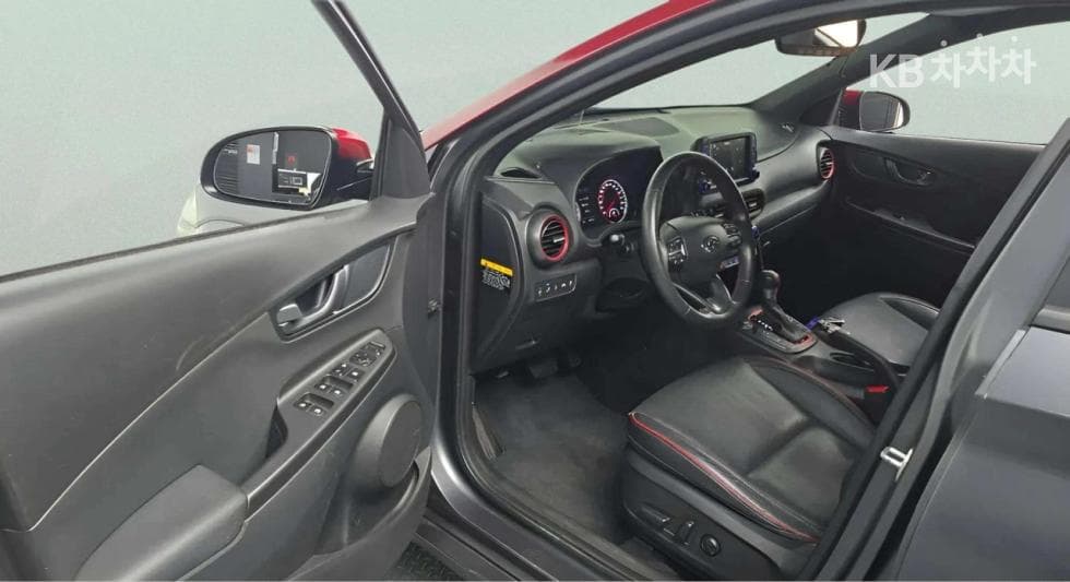 Хюндай Kona1.6 Турбо 아이언맨 에디션 - 15