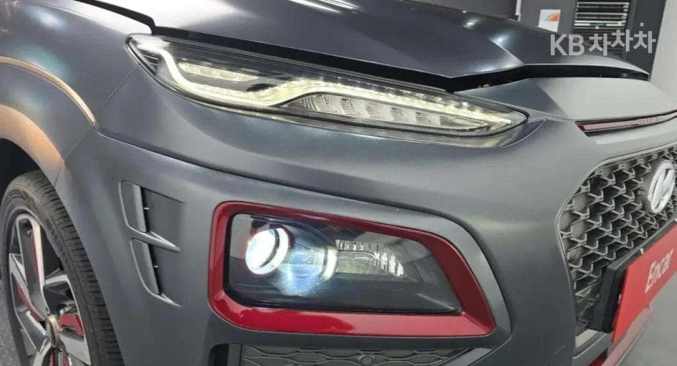 Хюндай Kona1.6 Турбо 아이언맨 에디션 - 25
