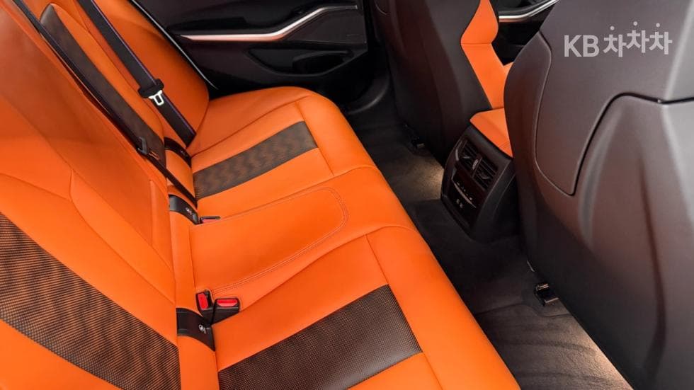 BMW M시리즈M3 투어링 Competition M xDrive - 10