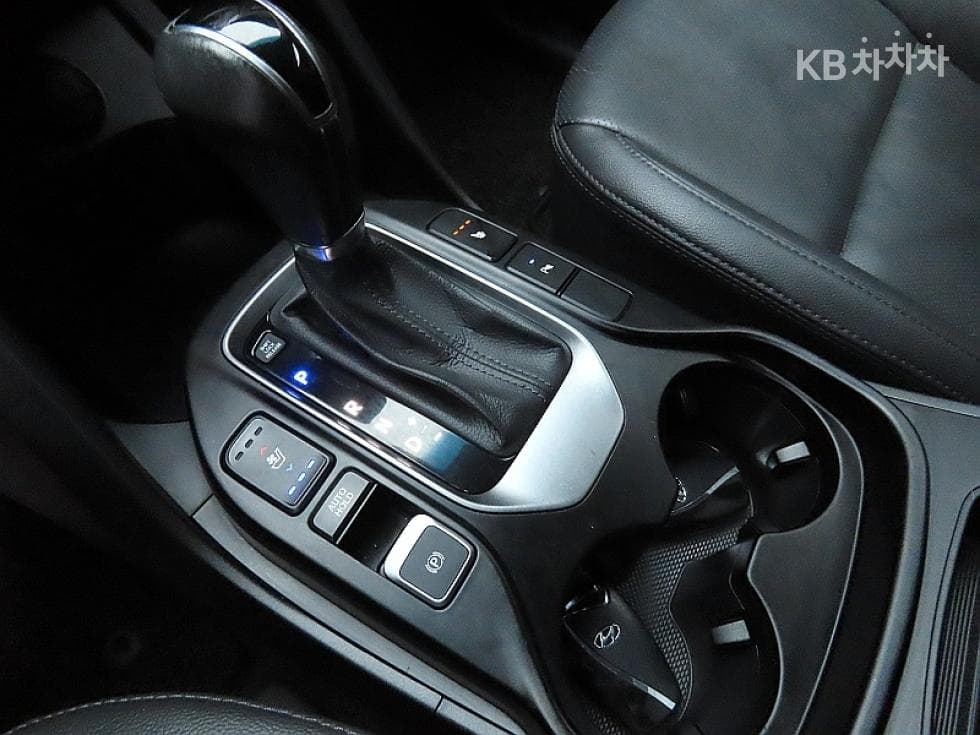 Hyundai Santa Fe DMR2.2 2WD PREMIUM - 9