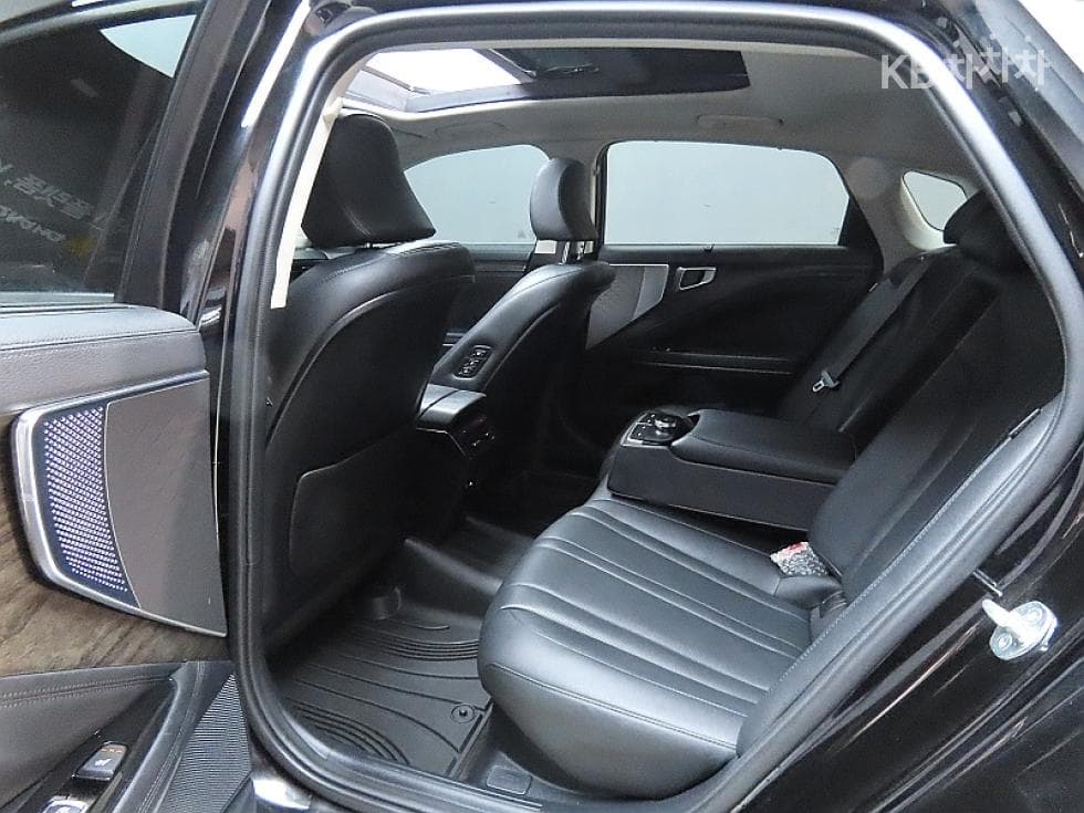 Kia K8 Hybrid1.6 Turbo Noblesse - 11