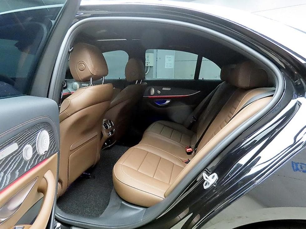 Mercedes-Benz E-Class (W213)E350 4MATIC Exclusive - 6