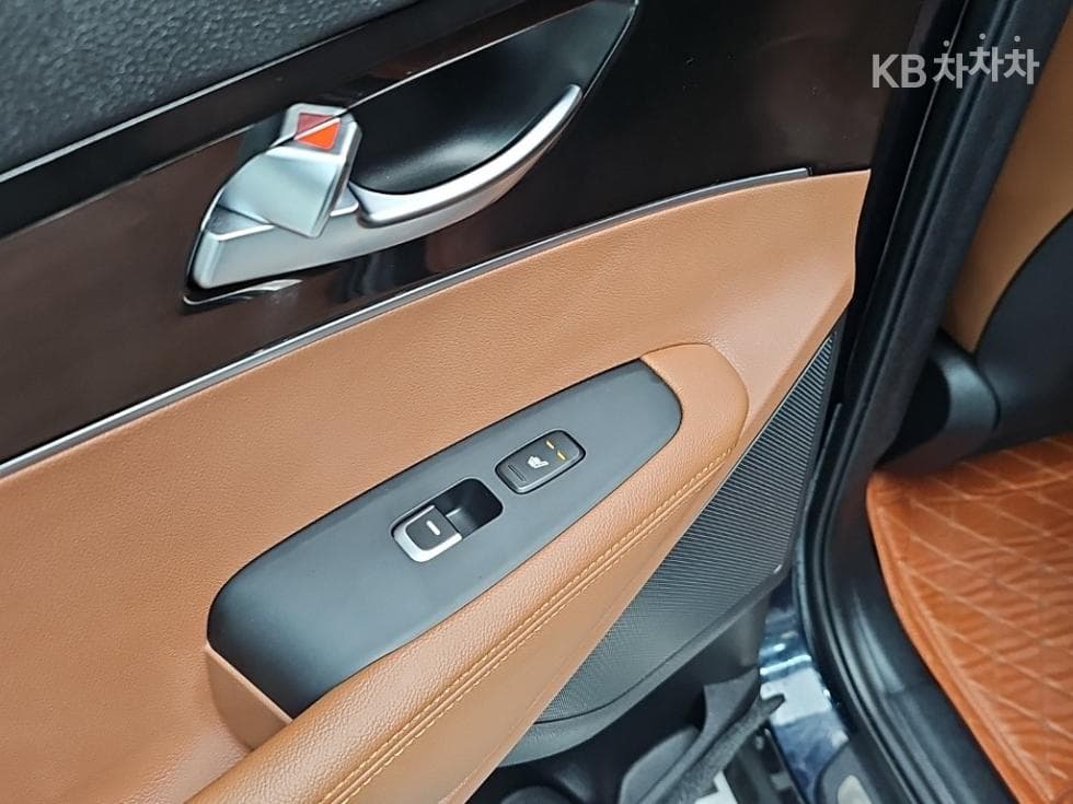 Киа The New (фейслифт) Sorento2.2 Дизел 2WD 마스터 - 14