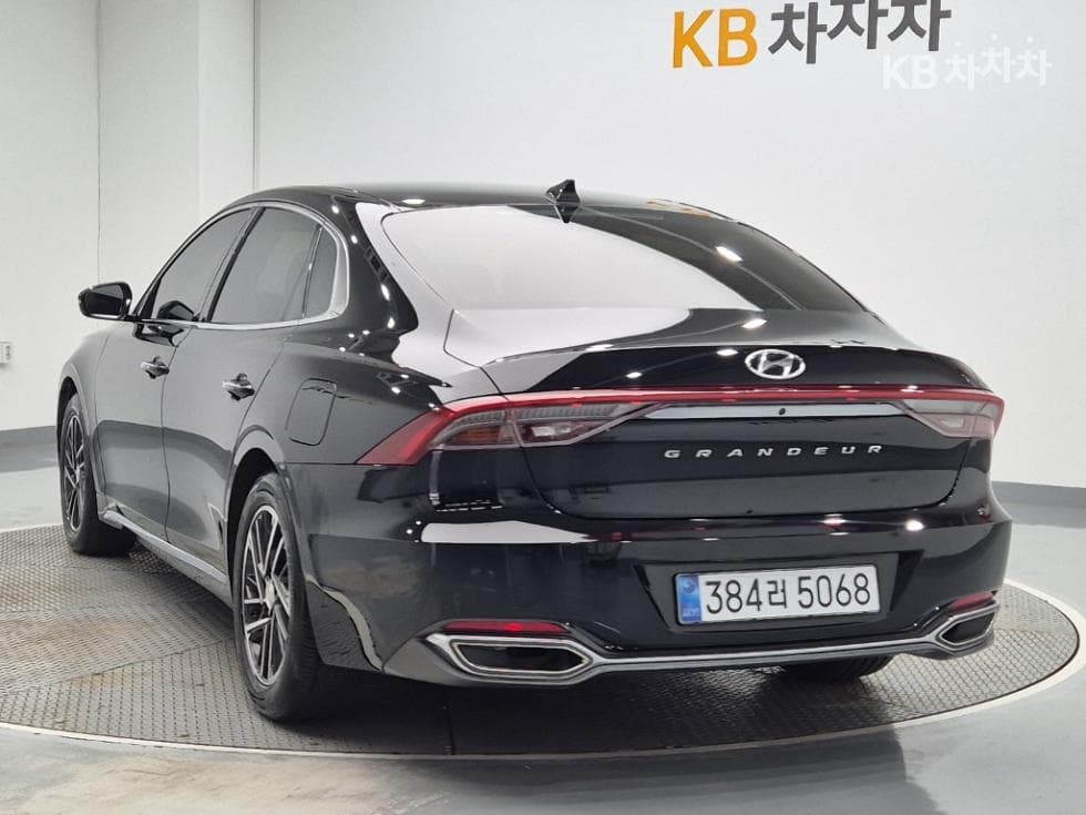 Хюндай The New (фейслифт) Grandeur (Azera)LPi 3.0 Рент-а-кар Premium - 2