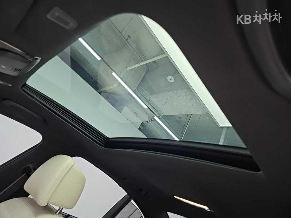 BMW 올Нов5 Серия (G30)M550i xDrive - 14