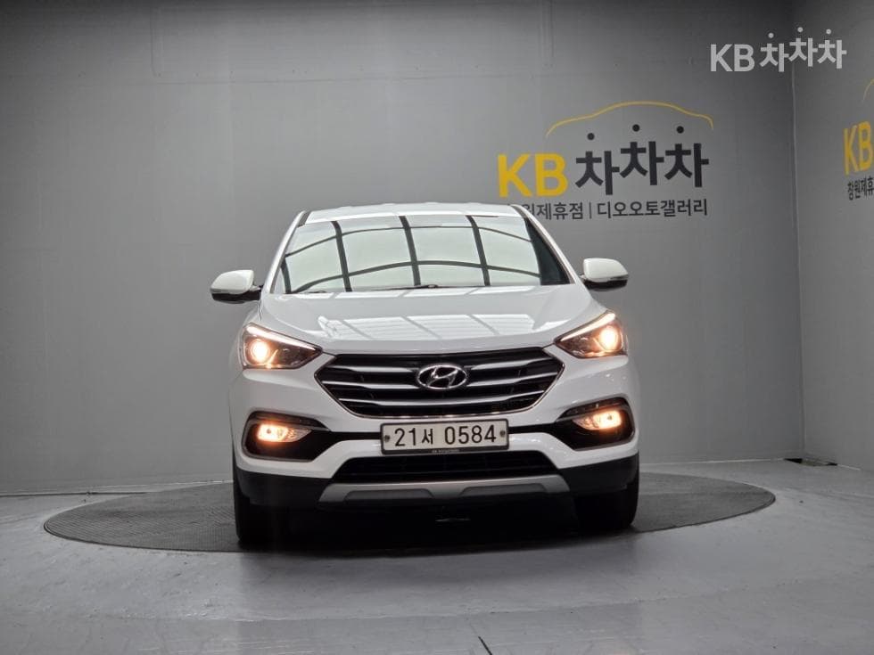 Hyundai Santa Fe The PrimeDiesel Hyundai R-engine 2.0 diesel 2WD 5-seater Modern - 2