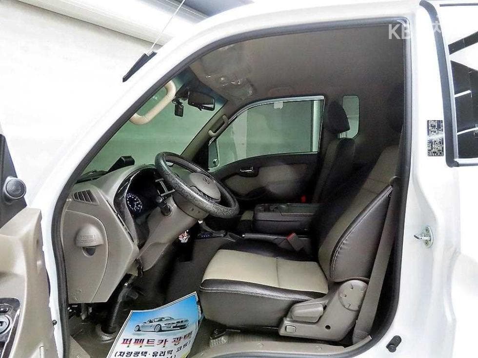 Хюндай Porter 2Удължено междуосие Super Cab CRDi Premium - 5