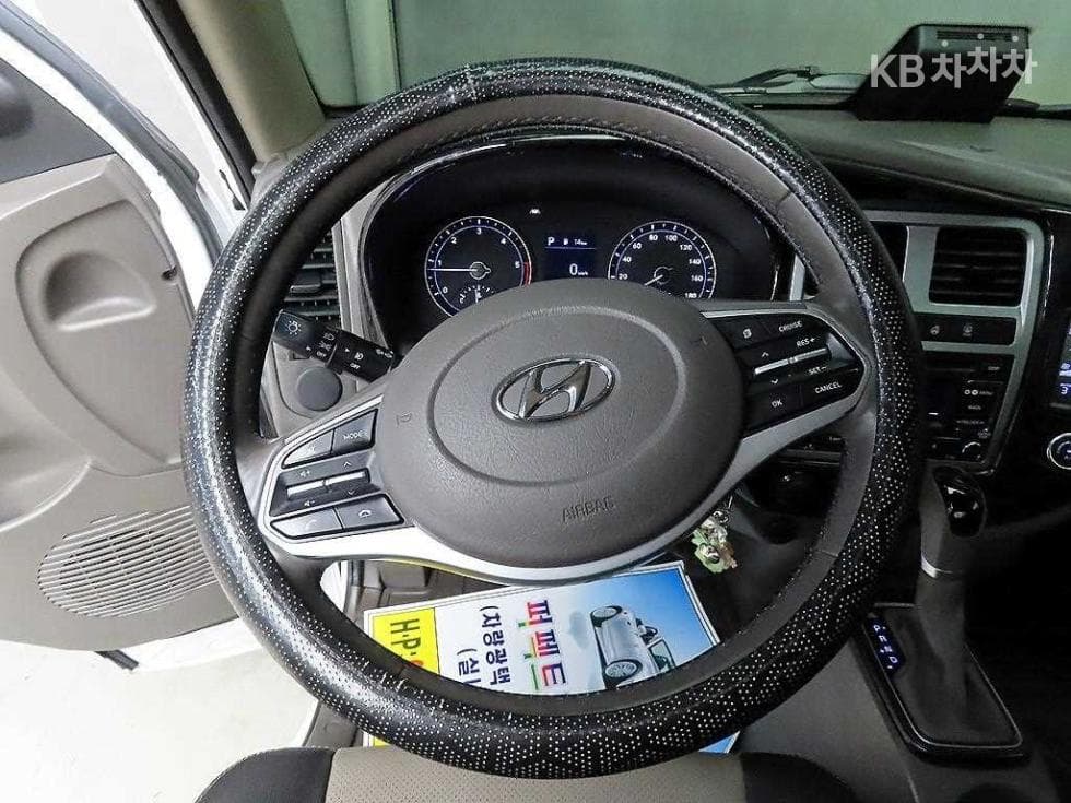 Хюндай Porter 2Удължено междуосие Super Cab CRDi Premium - 8