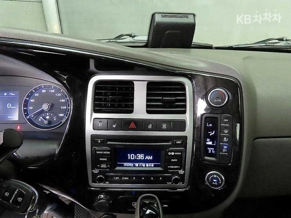 Хюндай Porter 2Удължено междуосие Super Cab CRDi Premium - 13