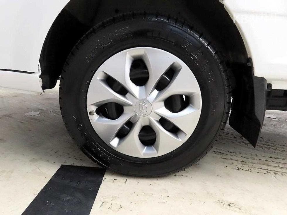 Хюндай Porter 2Удължено междуосие Super Cab CRDi Premium - 18