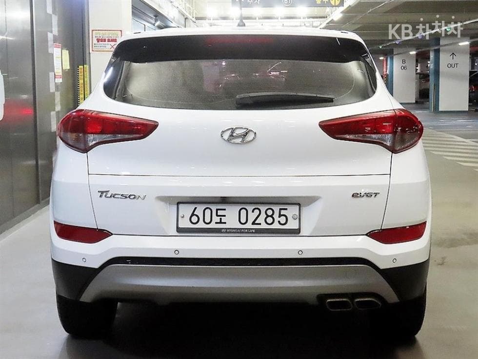 Хюндай All New ТуксонДизел(e-VGT R)2.0 2WD Стил Специал (специален признак/издание) - 5