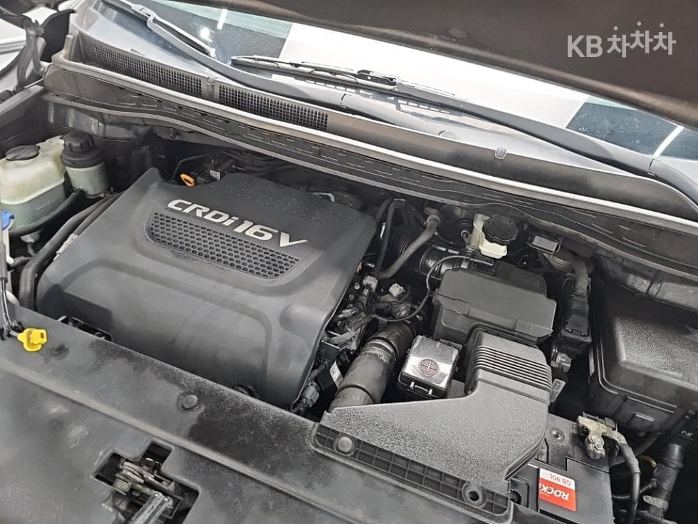 Kia All New Carnival9-seater 2.2 Diesel Prestige - 5