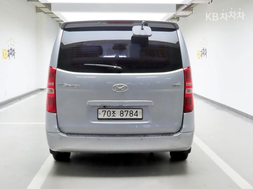Хюндай Гранд Старекс11-местен Комби CVX Premium - 3