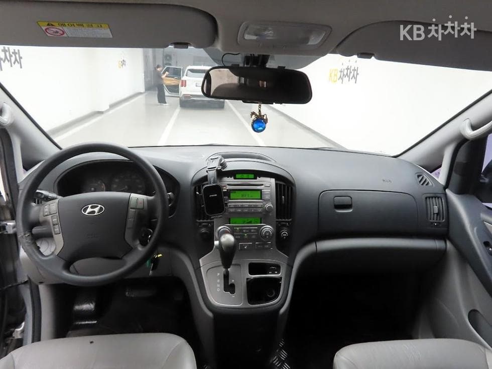 Хюндай Гранд Старекс11-местен Комби CVX Premium - 6