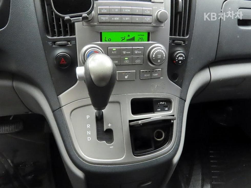 Хюндай Гранд Старекс11-местен Комби CVX Premium - 9
