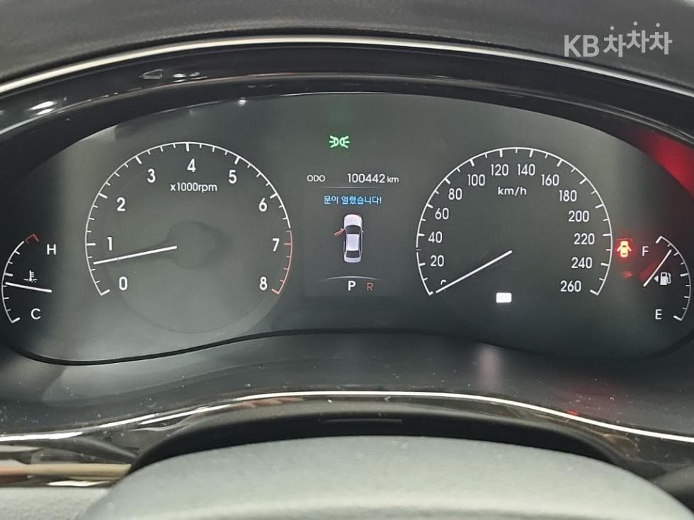 Хюндай ДженезисBH330 LUXURY Стандартен - 6