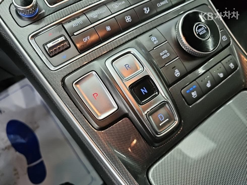 Хюндай The New (фейслифт) Санта Фе TMДизел 2.2 2WD Premium 초이스 - 8