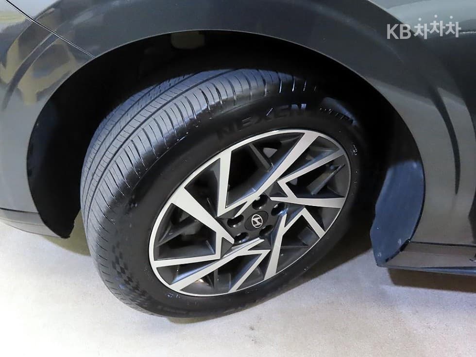 Хюндай Ди Всеново Grandeur (Azera) Хибрид1.6 Турбо Бензин Premium - 20