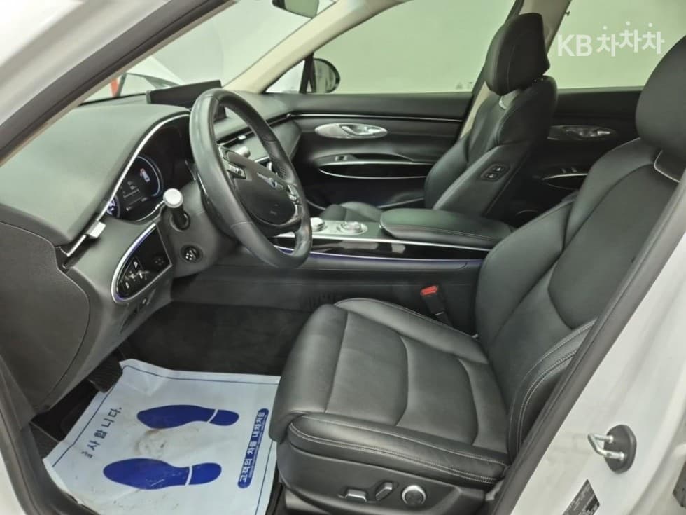 Дженезис GV70Дизел 2.2 2WD - 14