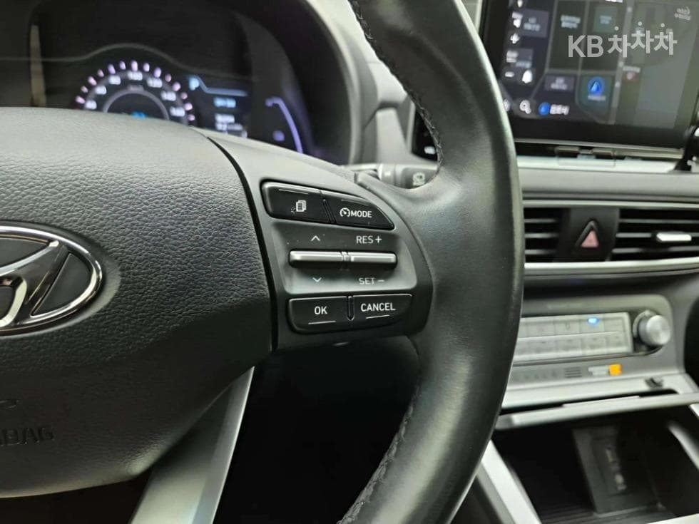 Хюндай Kona 일렉트릭Premium - 15