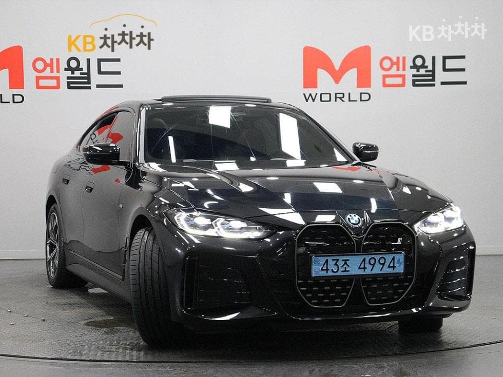 BMW i4eDrive40 M Sport Pro - 2
