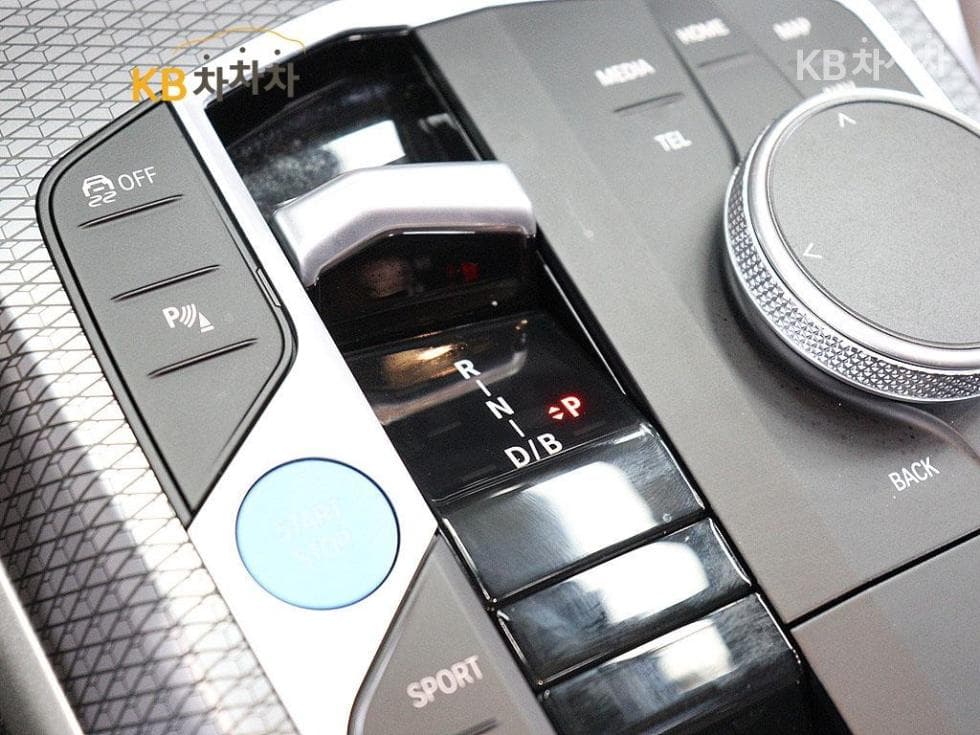 BMW i4eDrive40 M Sport Pro - 18