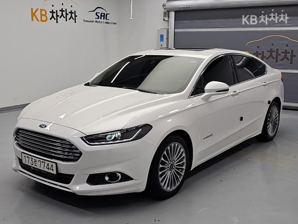 Форд Нов Фюзън 2.0L Хибрид(13년~) - Image 1