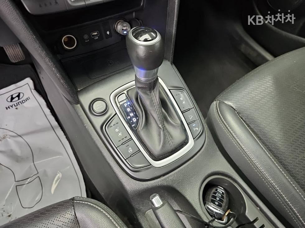 Хюндай Kona1.6 Турбо Premium - 8