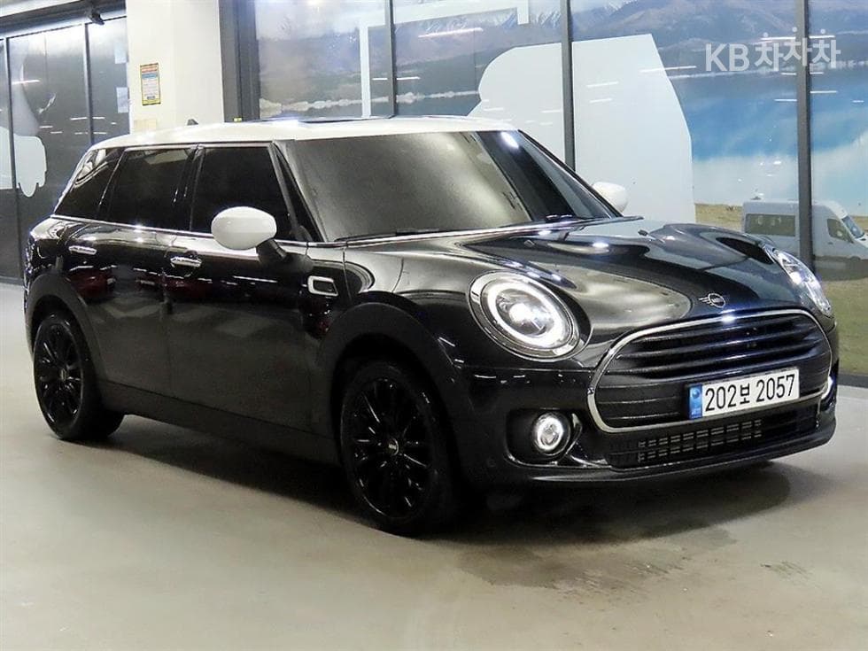 Мини 클럽맨 Второ поколение 1.5 Cooper Classic Стандартен - Image 1