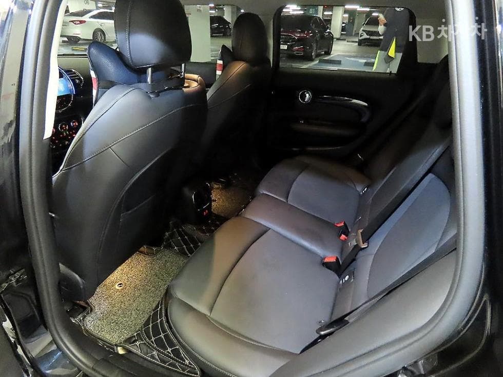 Мини 클럽맨 Второ поколение1.5 Cooper Classic Стандартен - 7