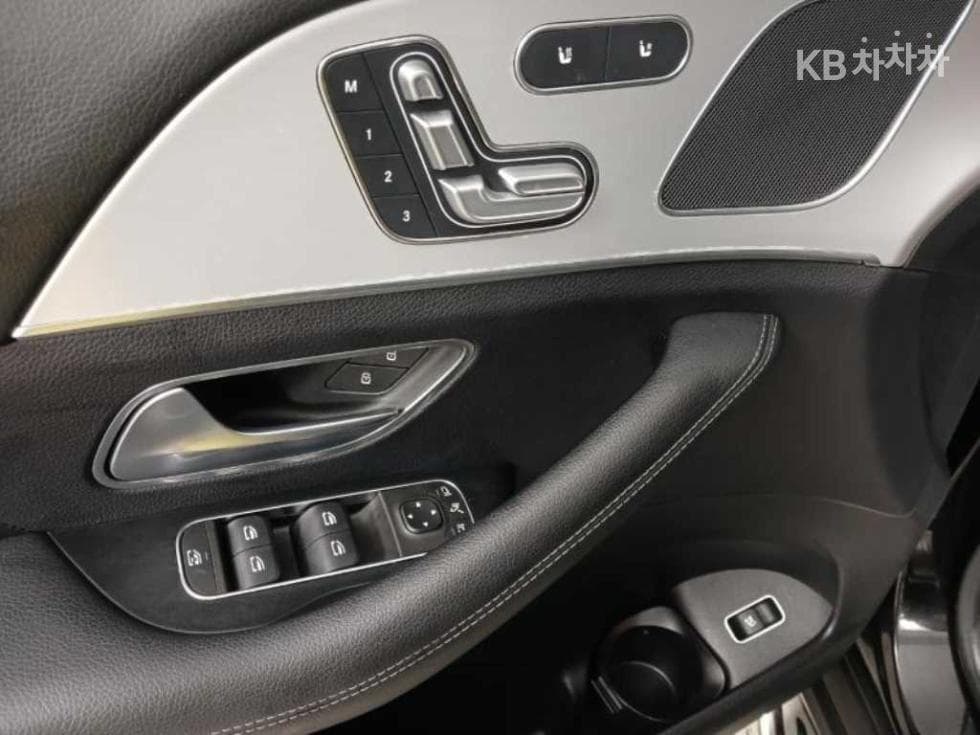 Mercedes-Benz GLE (V167)300 d 4Matic - 9