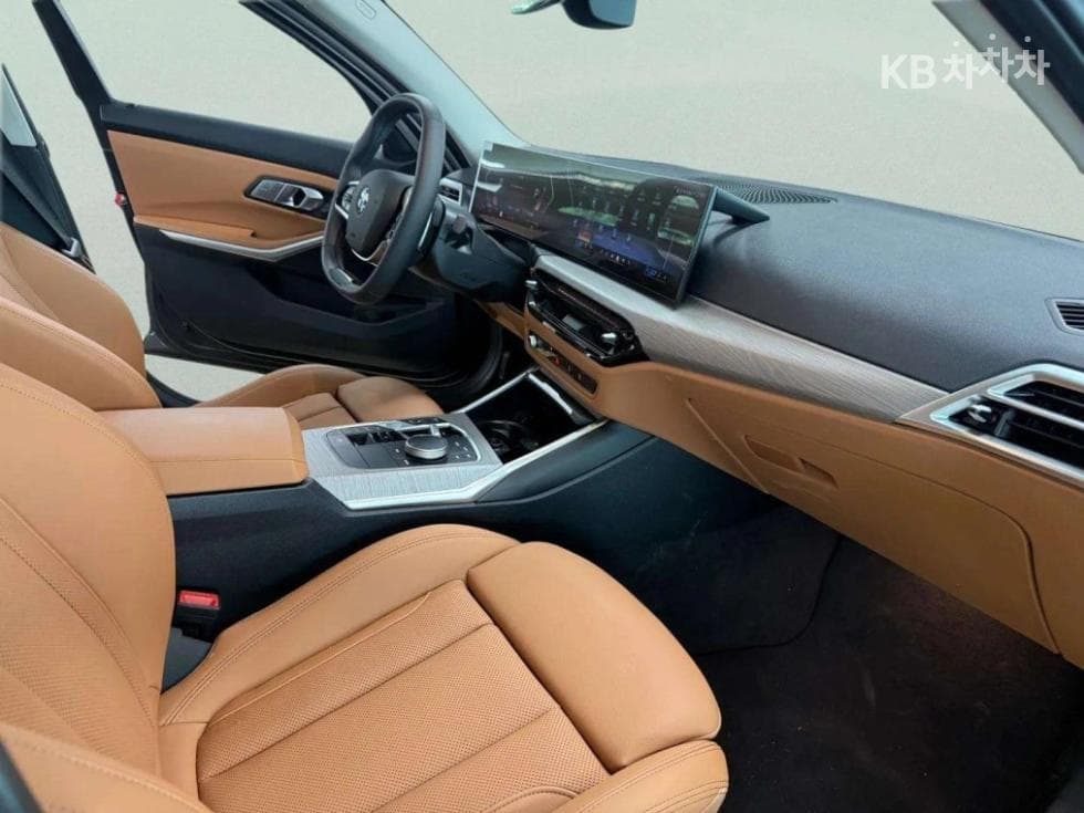 BMW 3 Серия (G20)320i Стандартен - 15