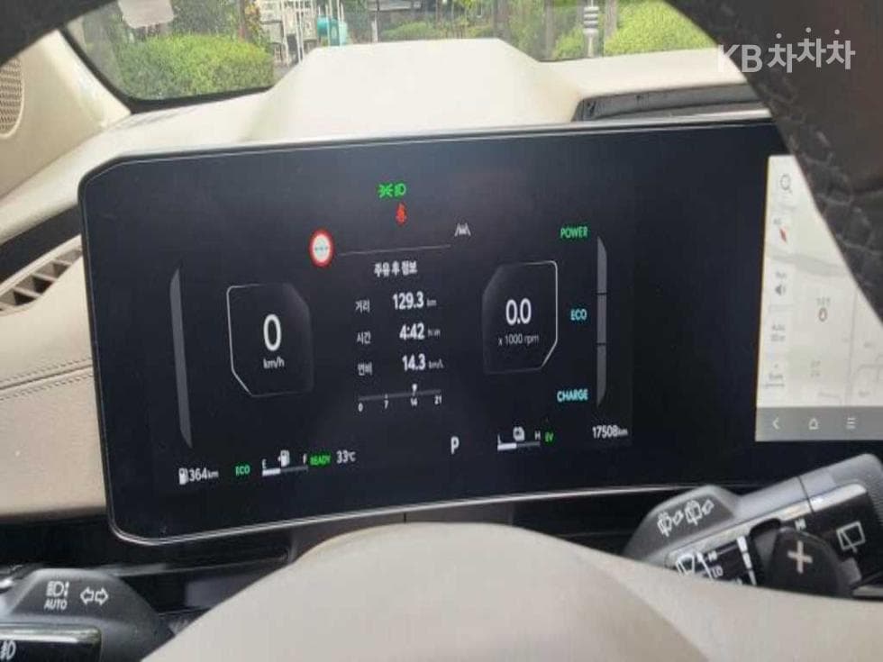 Киа The New (фейслифт) Канивал Хибрид 4-то поколение1.6 HEV 7-местен (Лимузин) X-Line - 13