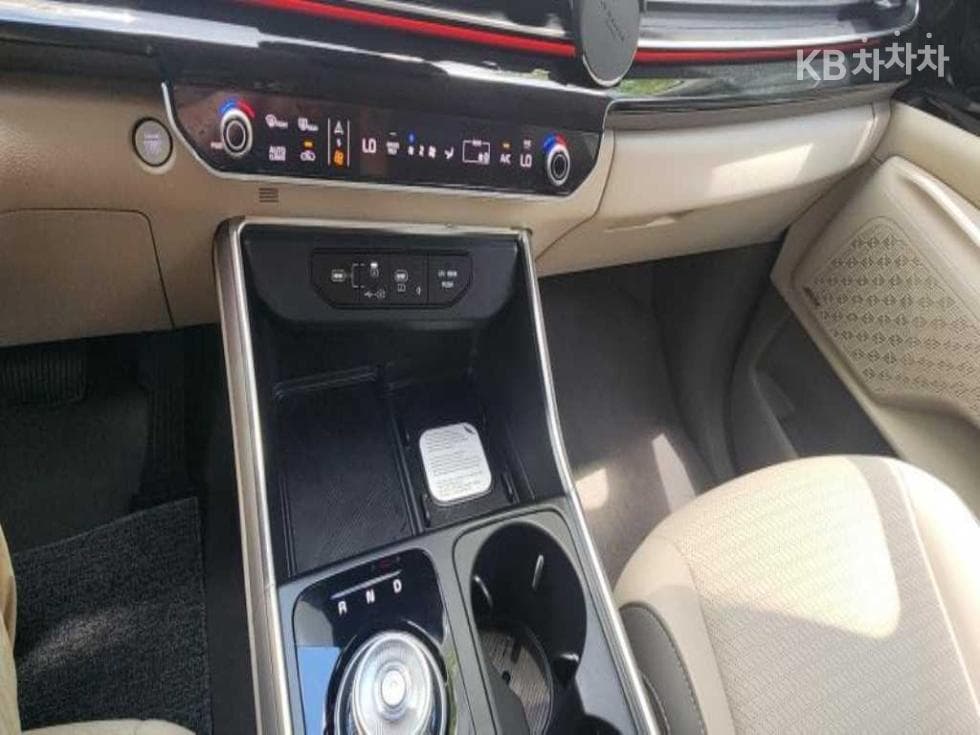 Киа The New (фейслифт) Канивал Хибрид 4-то поколение1.6 HEV 7-местен (Лимузин) X-Line - 20