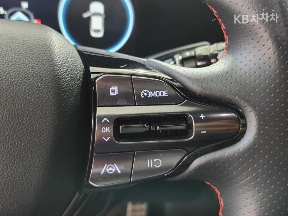 Хюндай All New Avante (Elantra)(CN7)1.6 Бензин N Line 스포츠 - 12