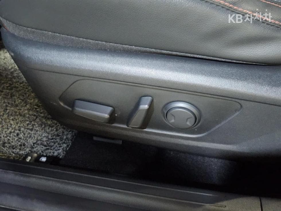 Хюндай All New Avante (Elantra)(CN7)1.6 Бензин N Line 스포츠 - 13