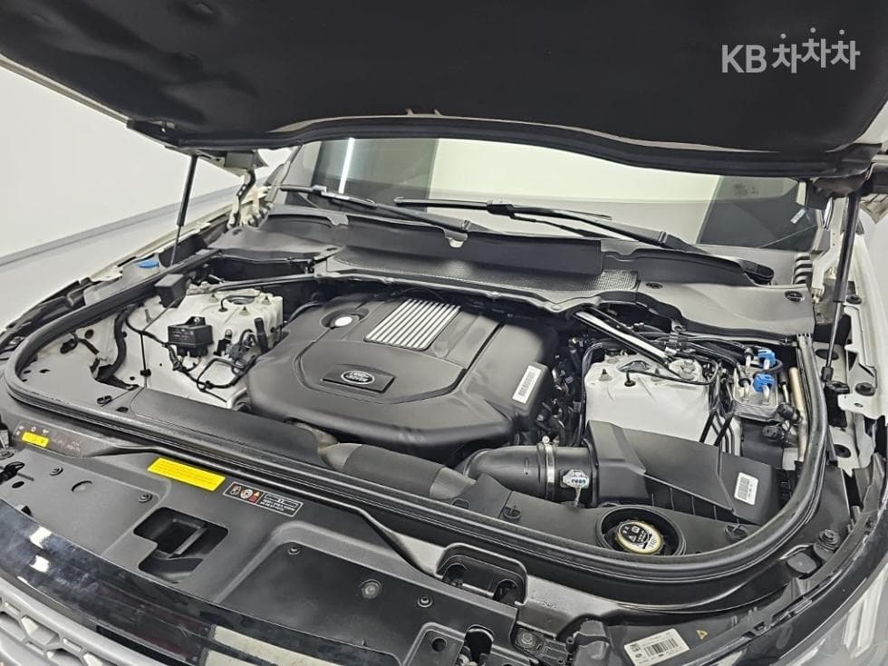 Land Rover 디스커버리53.0 TD6 HSE - 5