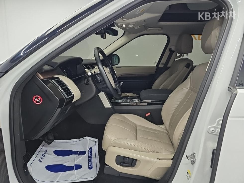 Land Rover 디스커버리53.0 TD6 HSE - 11